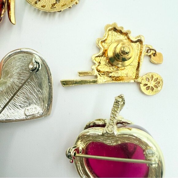 Vintage Five Red Gold Tone Enamel Strawberry Jelly Cherry Heart Brooches Lot - Picture 12 of 12